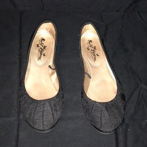 Black Flats